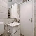 Ana Apartment